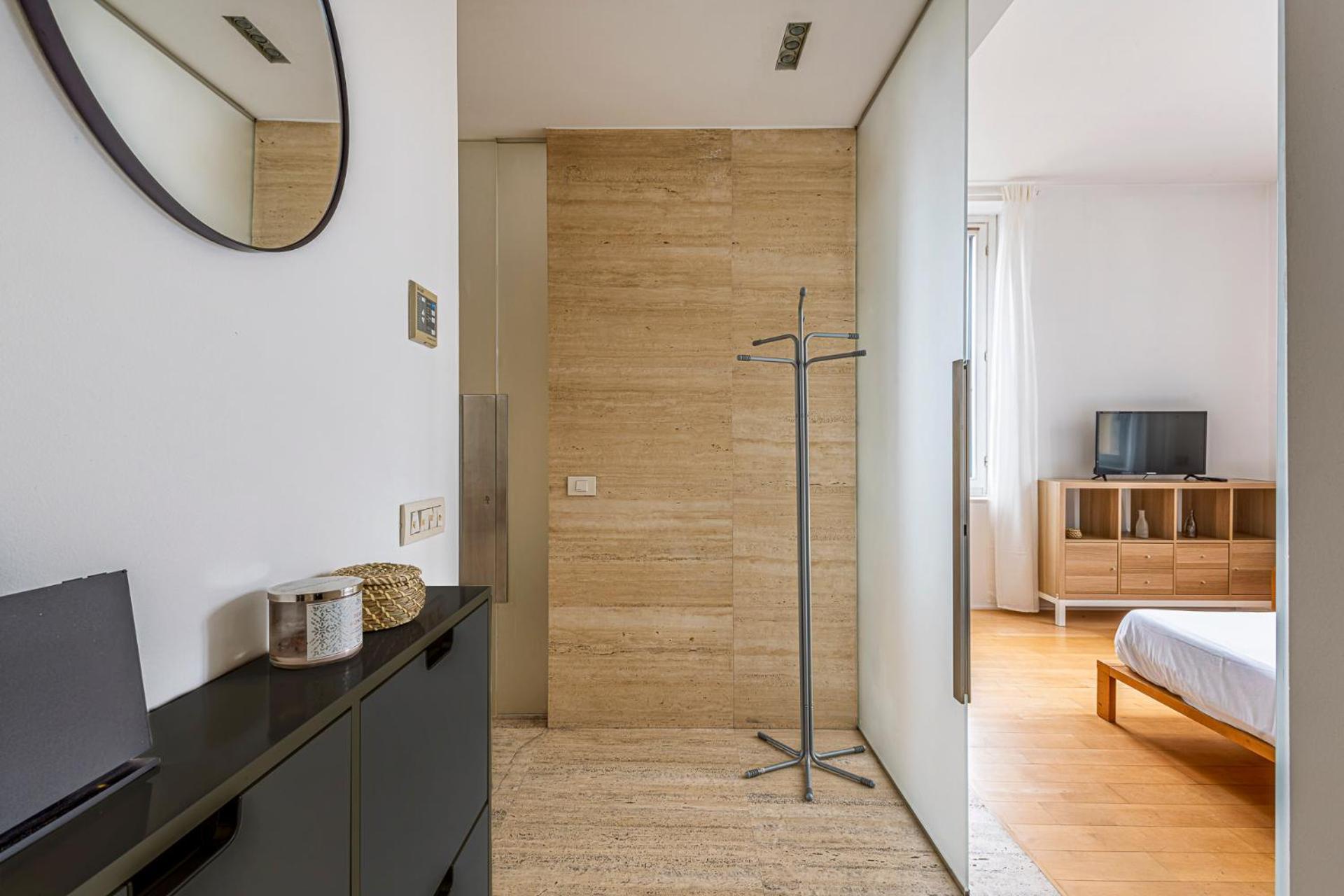 One Bedroom Apartment In Brera Milão Exterior foto